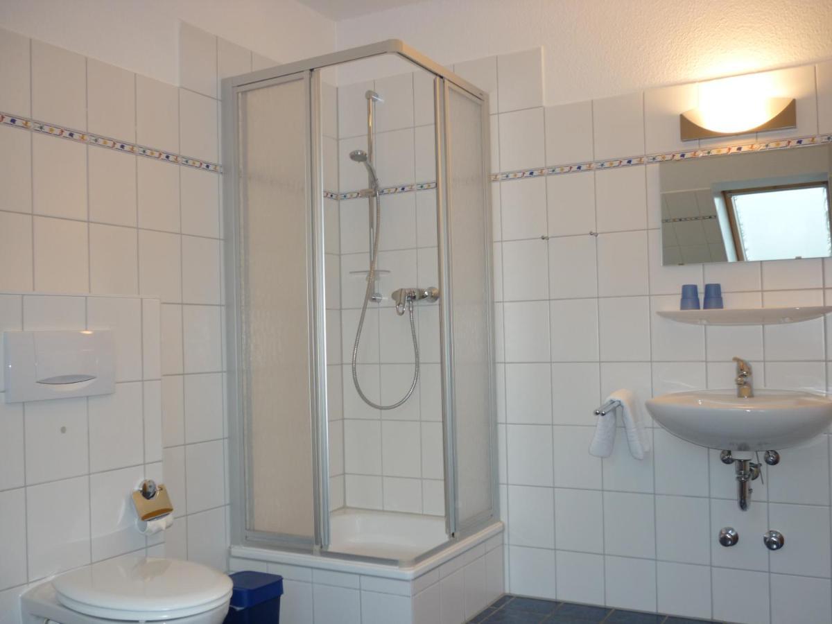 Pension Zum Leuchtturm Bastorf Экстерьер фото