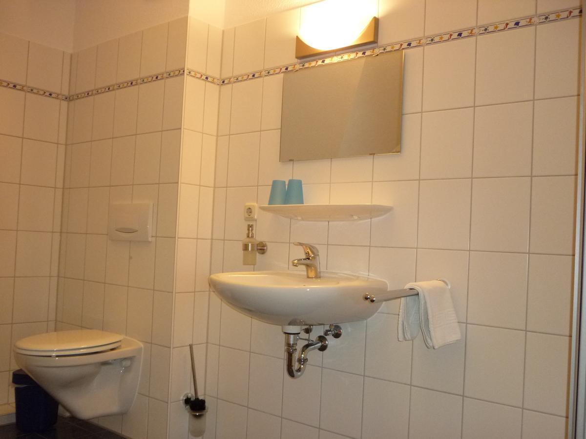 Pension Zum Leuchtturm Bastorf Экстерьер фото