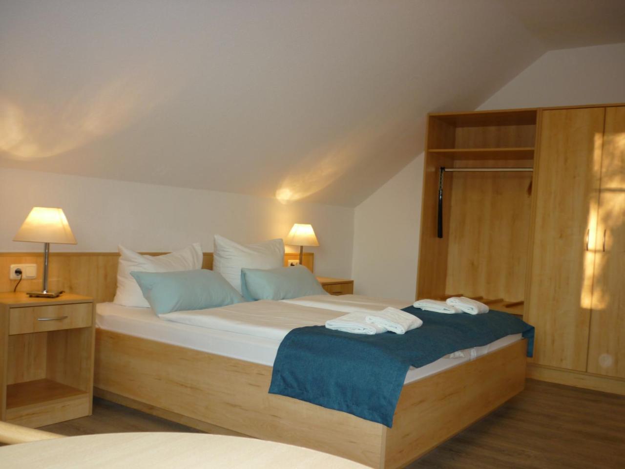 Pension Zum Leuchtturm Bastorf Экстерьер фото