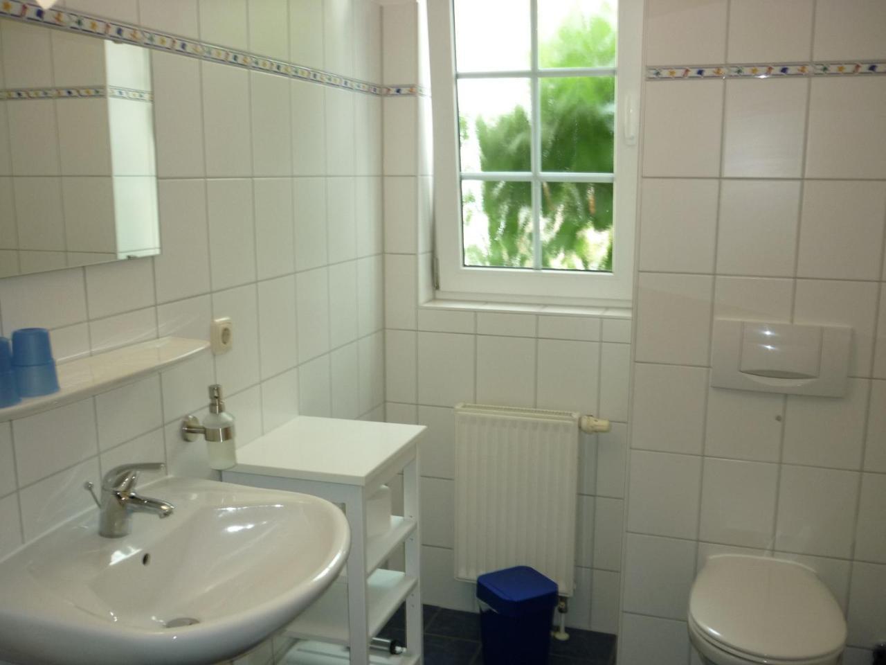 Pension Zum Leuchtturm Bastorf Экстерьер фото