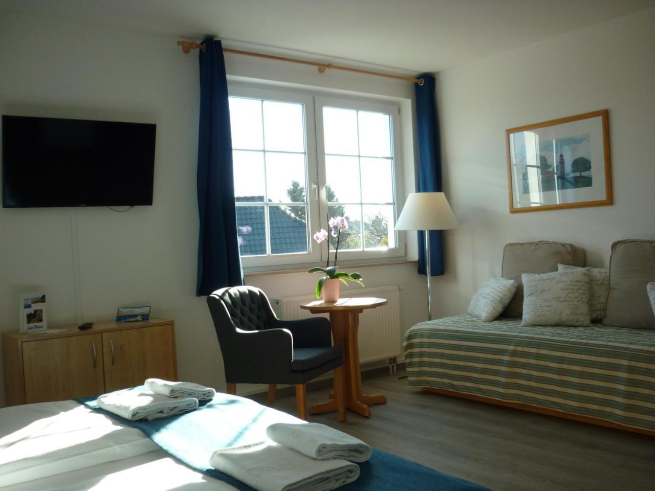 Pension Zum Leuchtturm Bastorf Экстерьер фото