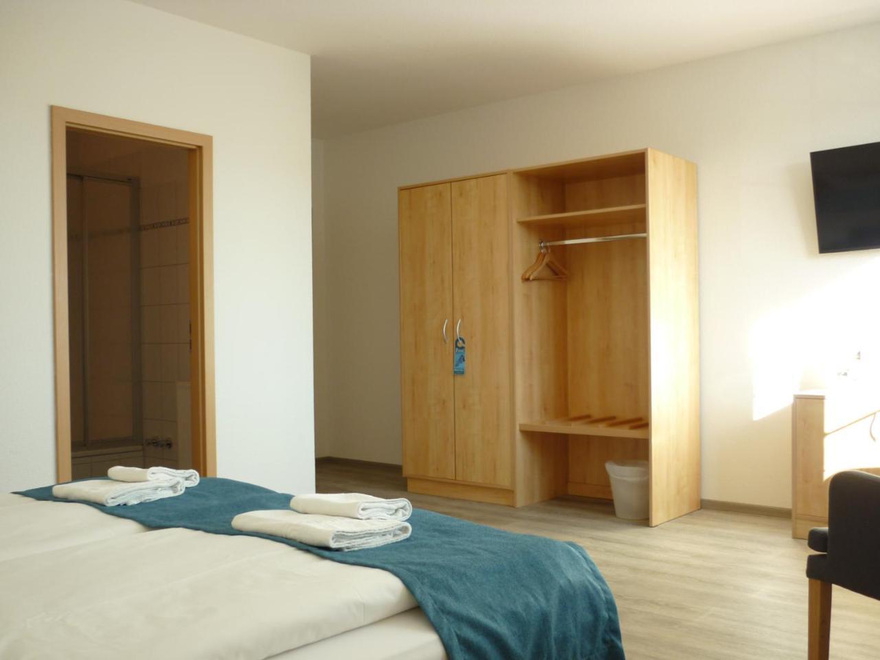 Pension Zum Leuchtturm Bastorf Экстерьер фото