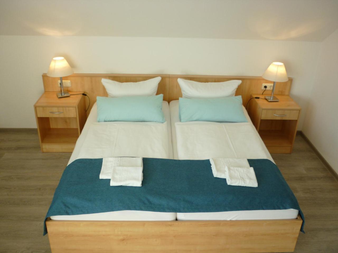 Pension Zum Leuchtturm Bastorf Экстерьер фото